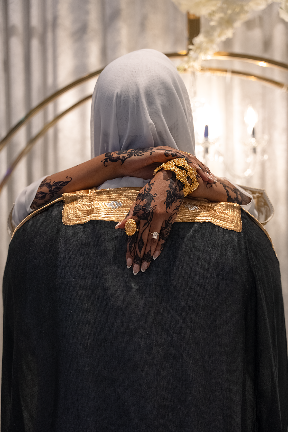Wedding portrait of an embrace by Aykas Bhons